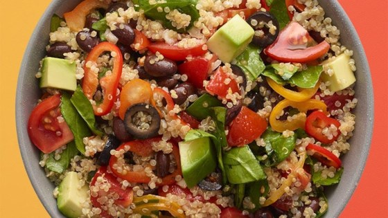 avocado spinach summer quinoa salad